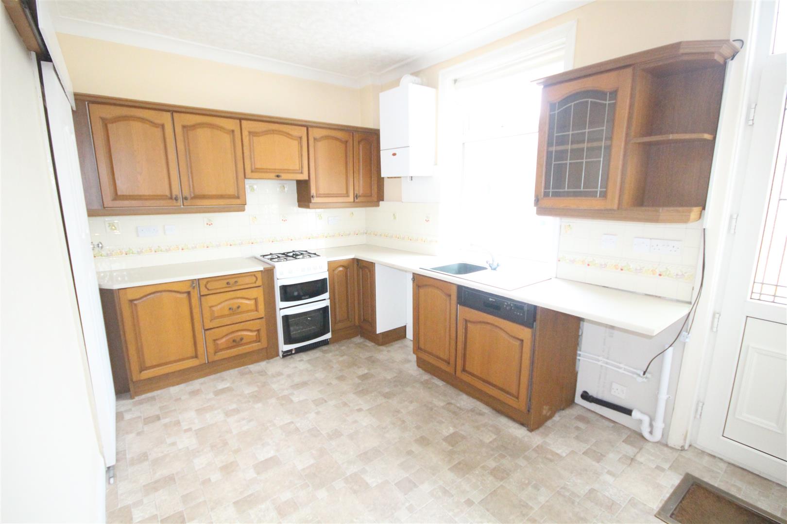 2 bedroom terraced house For Sale in Barnoldswick - IMG_8335.jpg